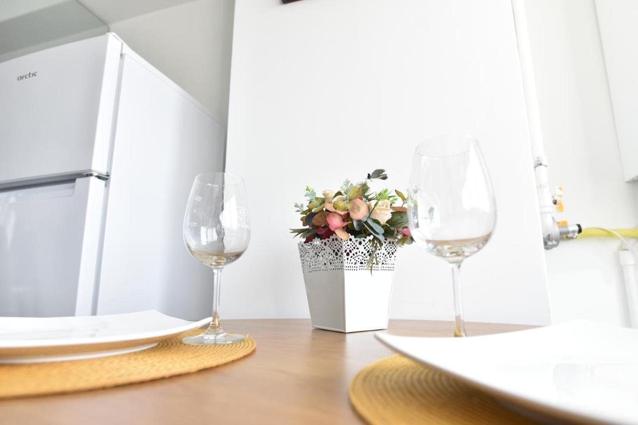 Mall Luxury VI Apartments Bacau Luaran gambar